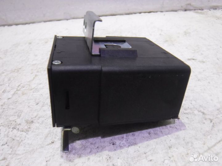 Замок зажигания Ниссан