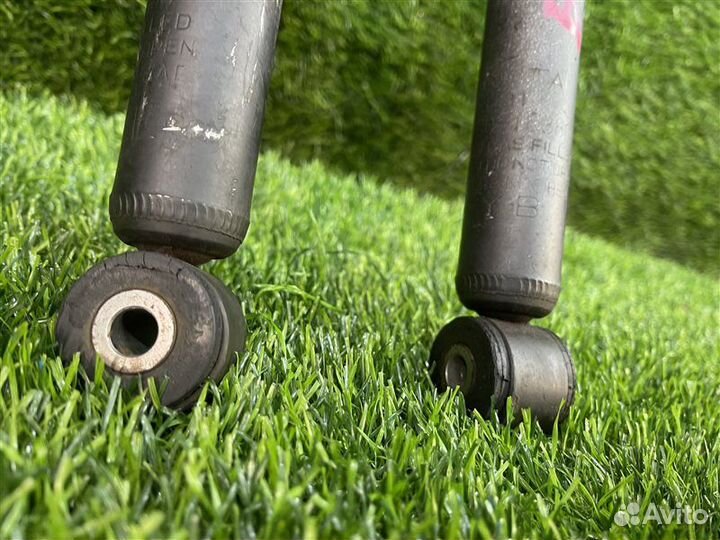 Амортизатор задний Toyota Corolla 2 EL51 4EFE 1996