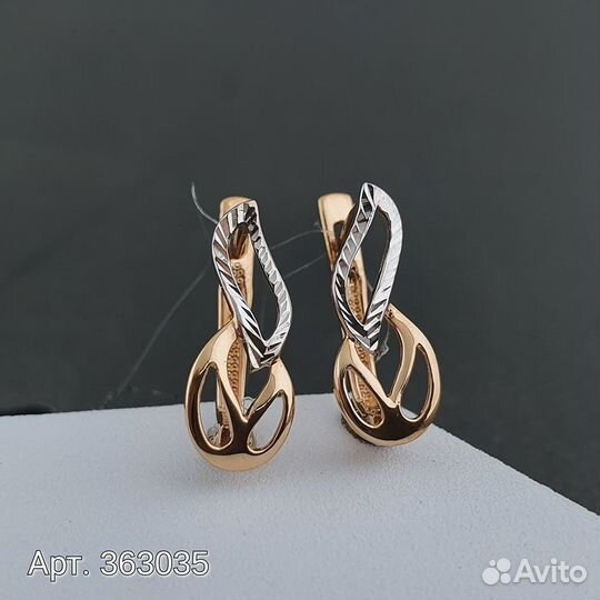 Серьги из красного золота с алмазной гранью и роди