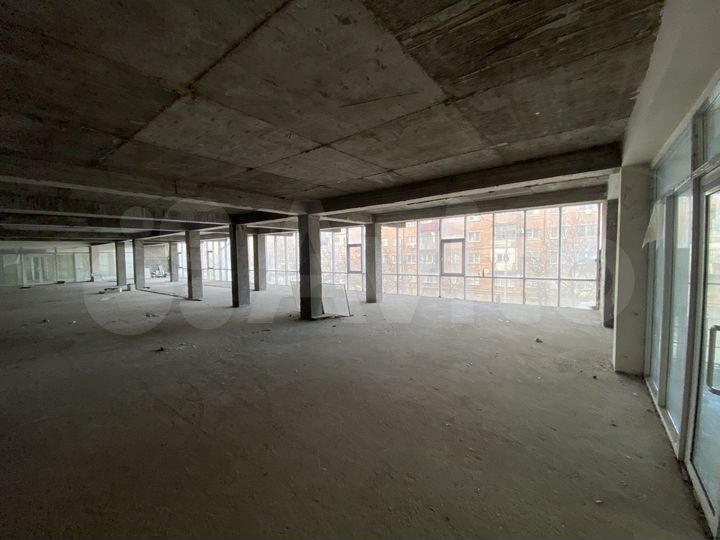 Свободного назначения, 565 м²