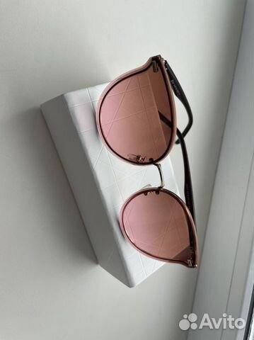 Солнцезащитные очки женские