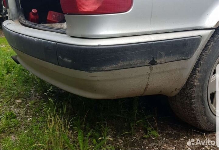 Задний бампер Ауди 80 В4