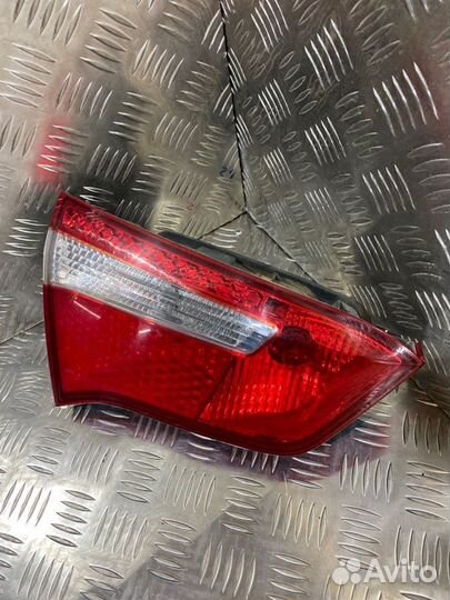 Фонарь задний левый Kia Rio 3