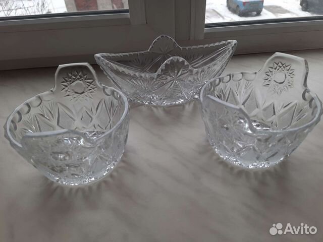 Хрустальная конфетница