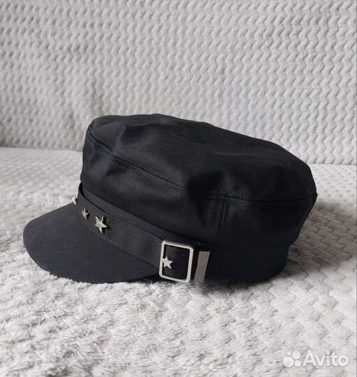 Кепка ретро