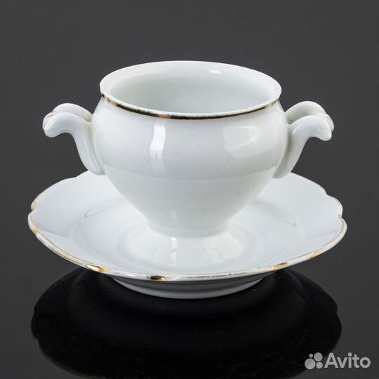 Горчичница (соусница) на подставке, фарфор