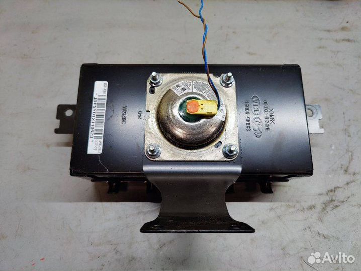 Подушка безопасности пассажира передняя Kia Ceed