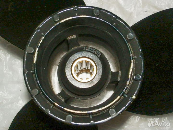 Гребной винт Suzuki 20-30