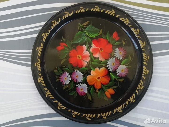 Поднос Нижнетагильский