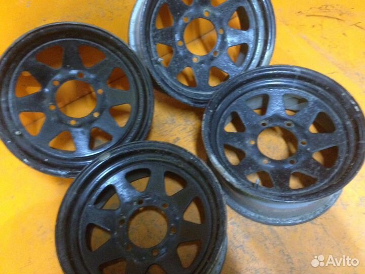 4 шт. Диски nissan 15 6х139,7 DIA 110