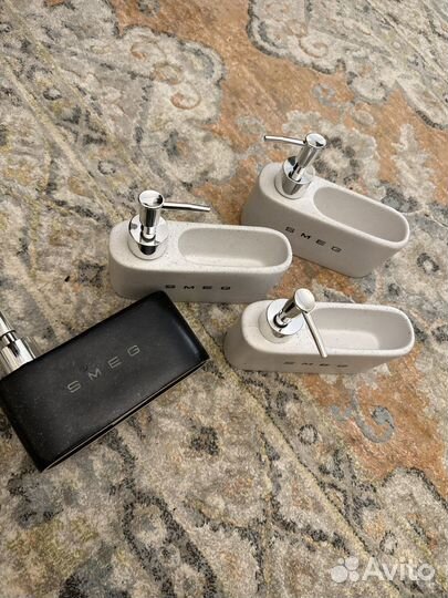 Дозаторы для жидкого мыла