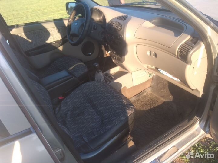 LADA Kalina 1.6 МТ, 2005, 204 000 км