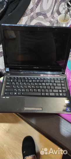 Ноутбук asus