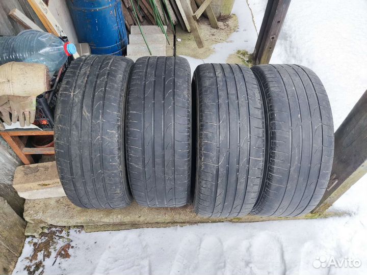 Bridgestone Dueler H/P 235/55 R17