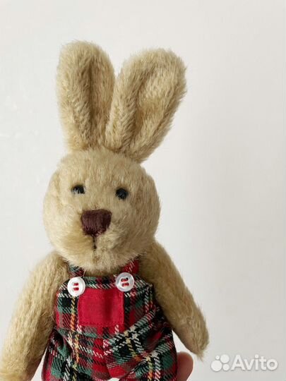 Игрушка заяц
