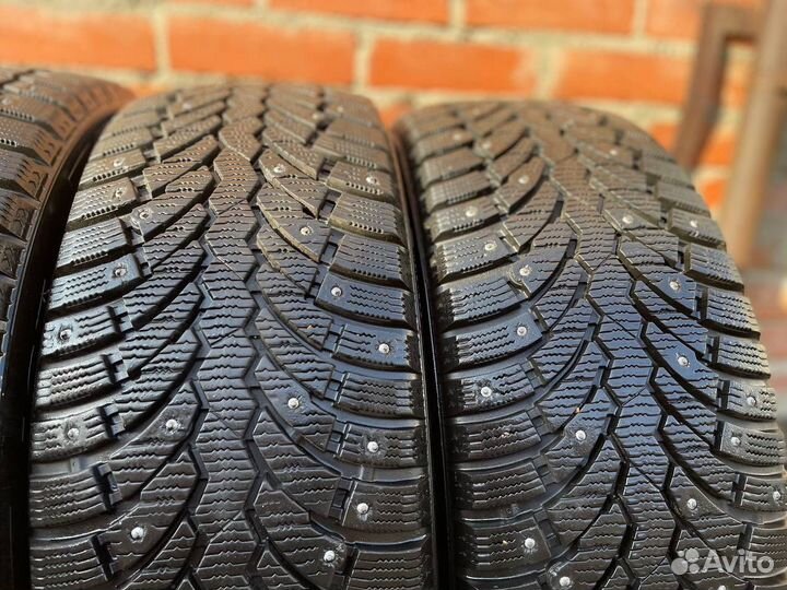 Pirelli Formula Ice 225/60 R17 99T