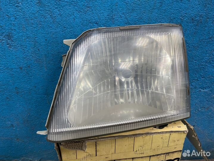 Фара на Прадо 95 под восстановление