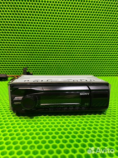 Автомагнитола Sony DSX-A35U