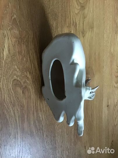 Статуэтка «Лежащая лань»