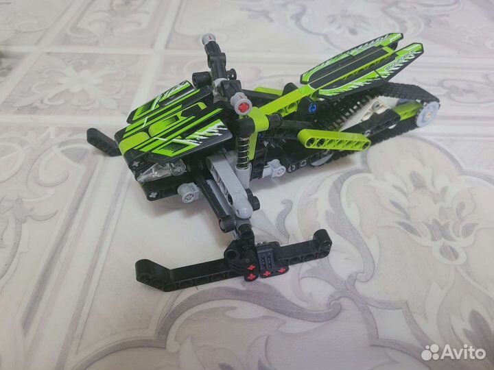 Лего Technic 42002 и 42021