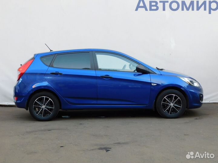 Hyundai Solaris 1.4 AT, 2012, 80 902 км