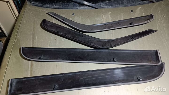 Ветровики nissan cube long