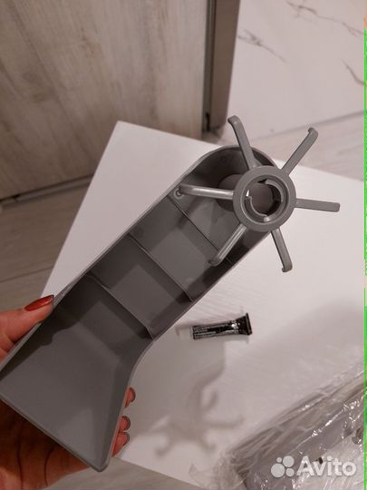 Вешалка для кухонных принадлежностей