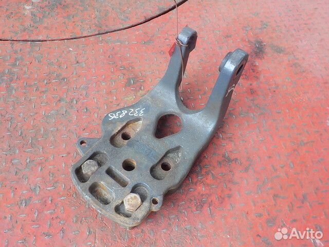 Кронштейн реактивной тяги Scania P,G,R series