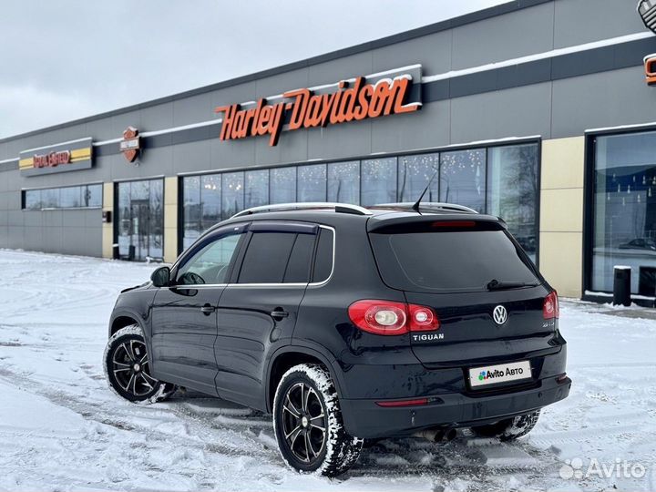 Volkswagen Tiguan 2.0 AT, 2009, 218 920 км