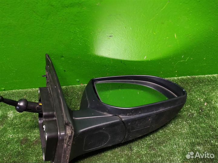 Зеркало правое Hyundai I20 2009
