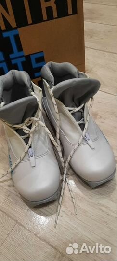 Лыжные ботинки Loopline Breeze, р.39 на 37,5-38