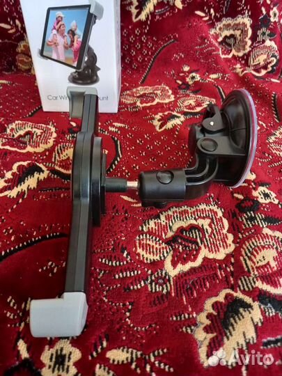 Автомобильный держатель для планшета.новый