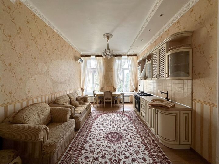 2-к. квартира, 72,8 м², 2/2 эт.