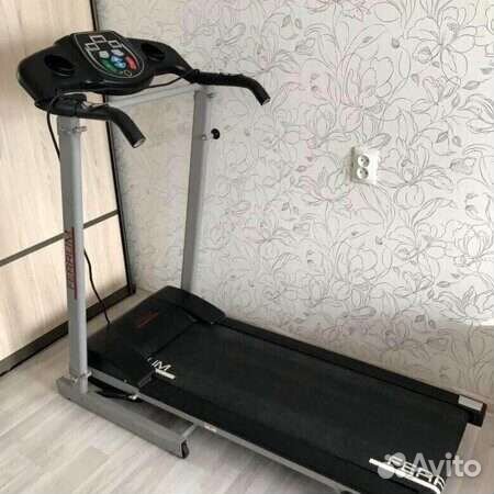 Беговая дорожка ferrum