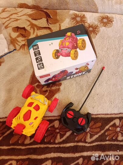 Машинка перевёртыш на пульте управления