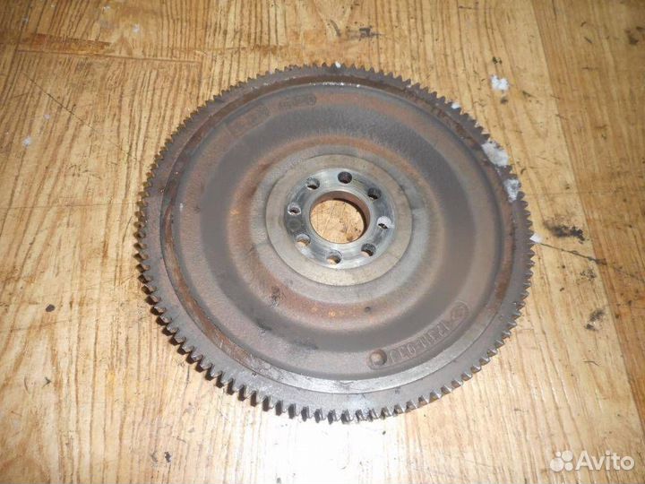 Маховик Nissan Primera P10E 1990-1996