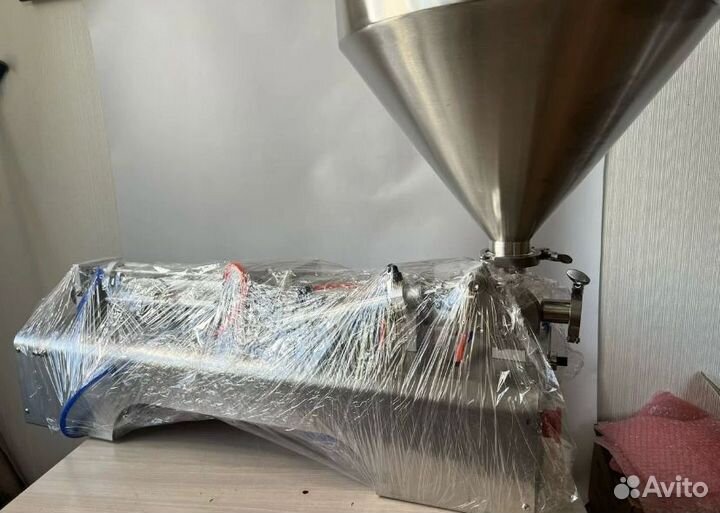 Дозатор для жидких и гелеобразных веществ