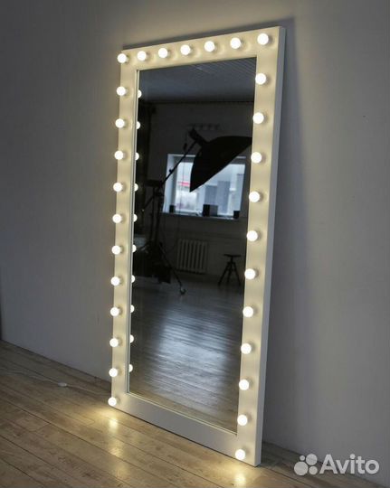 Зеркало с подсветкой Лофт