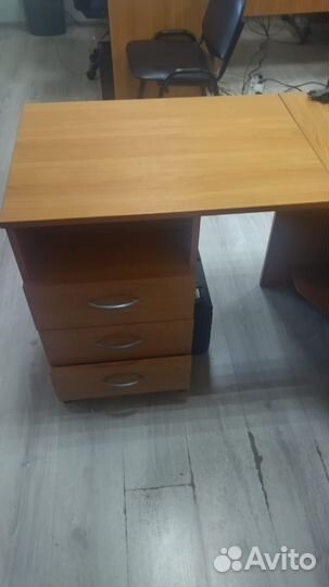 Офисная мебель б/у