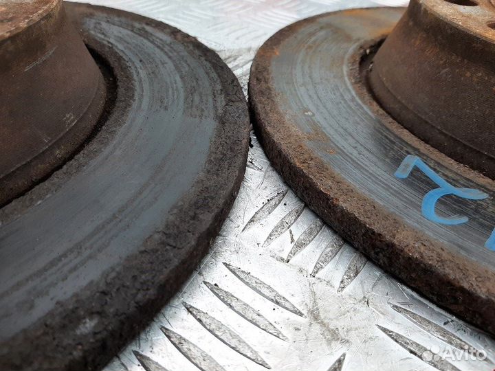 Диск тормозной задний для Volkswagen Passat 6