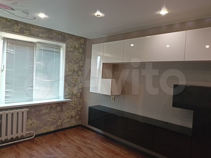 2-к. квартира, 50 м², 9/9 эт.