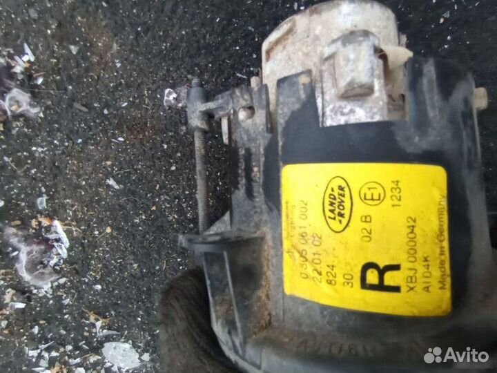 Противотуманная фара правая Land Rover Range Rover