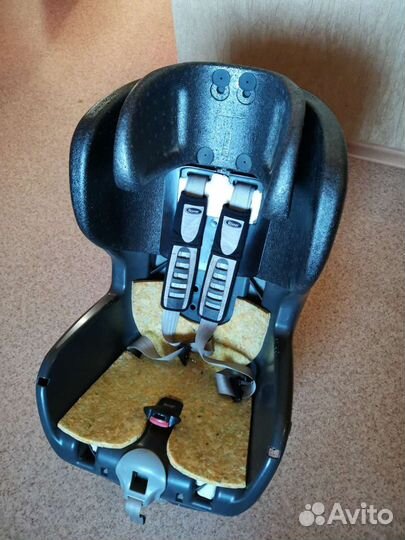 Детское автокресло Romer safe fix plus 9-18