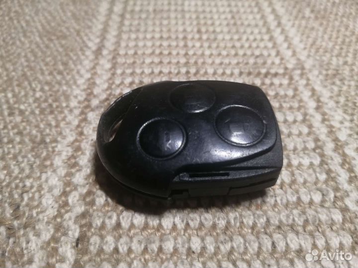 Форд оригинальная кнопочная часть ключа