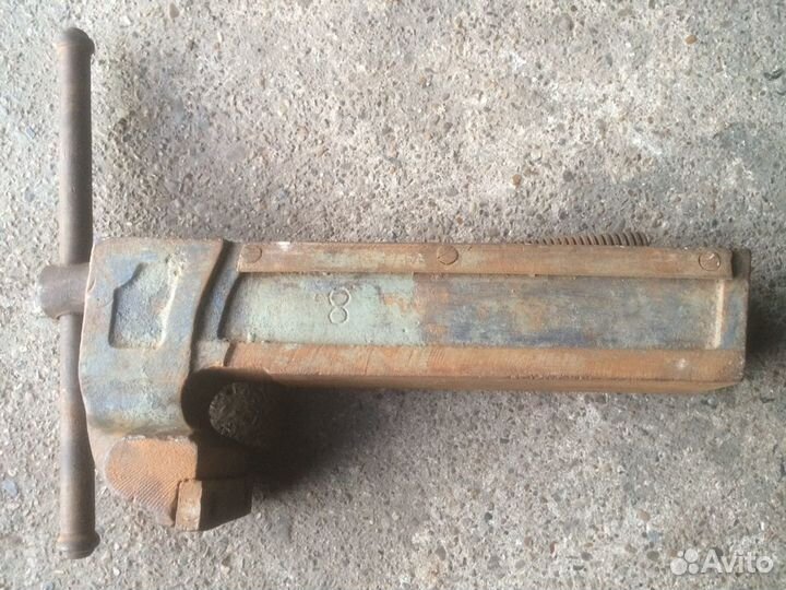 Подвижная часть тисов