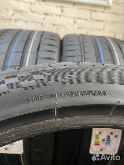 Continental ContiSportContact 7 285/30 R21 и 255/35 R21 100Y