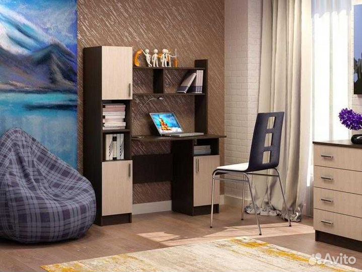 Стол компьютерный