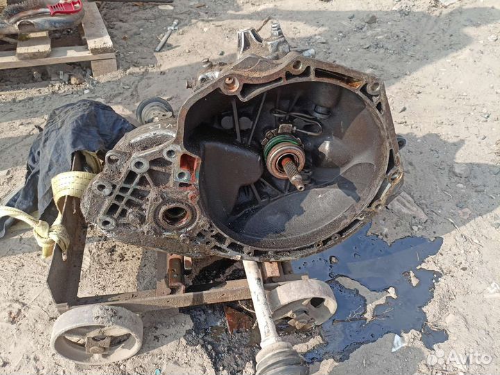 Механическая коробка передач Opel Vectra B R16