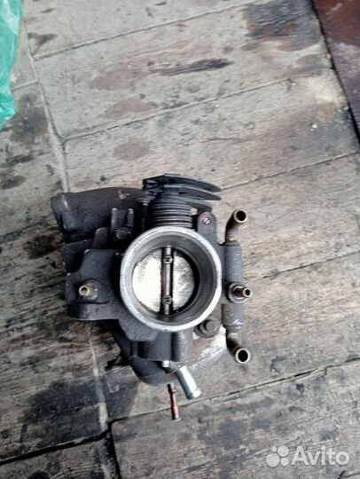 Впускной коллектор ваз 2123