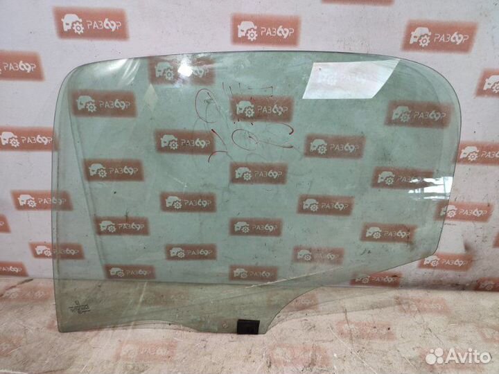 Стекло двери заднее левое Peugeot 206